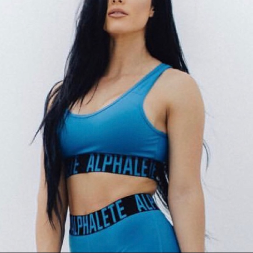 NWOT Alphalete Cross sports bra - Blue XS